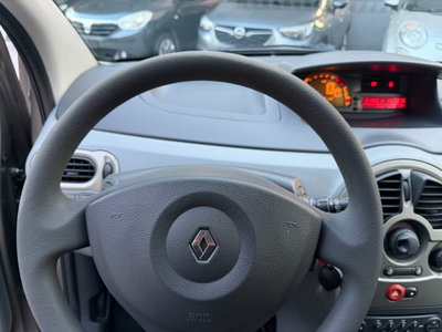 Renault Modus 1.2 16V Dynamique (14)