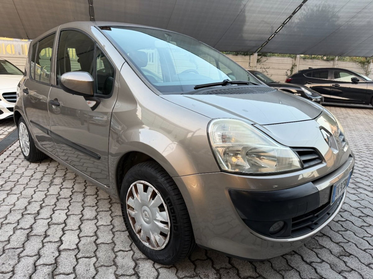 Renault Modus 1.2 16V Dynamique (4)