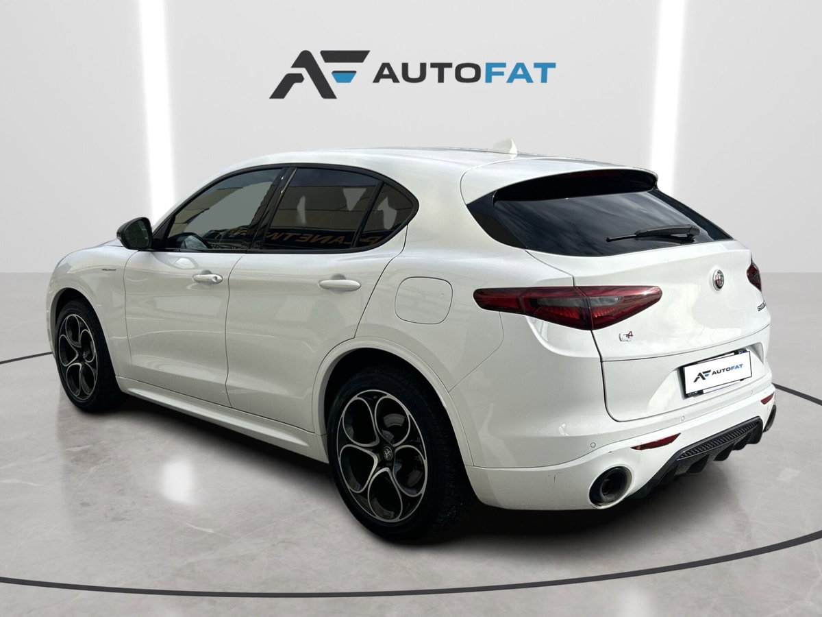 Alfa Romeo Stelvio Stelvio 2.0 Turbo 280 CV AT8 Q4 Estrema (5)