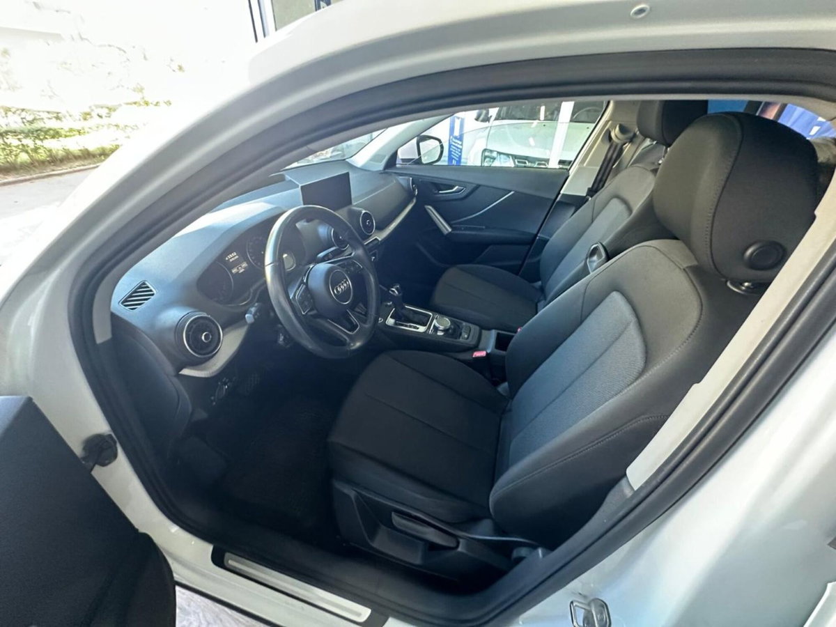 Audi Q2 Q2 30 TDI Admired (7)