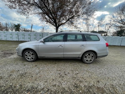 Volkswagen Passat Variant 1.9 TDI/105CV Trendline (3)