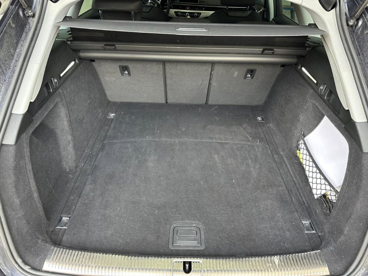 Audi A4 Allroad 2.0 TDI 190 CV Business (19)
