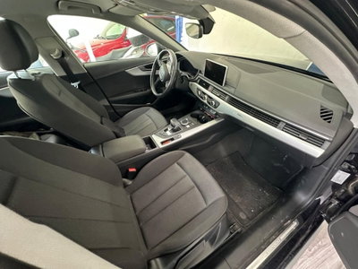 Audi A4 Allroad 2.0 TDI 190 CV Business (8)