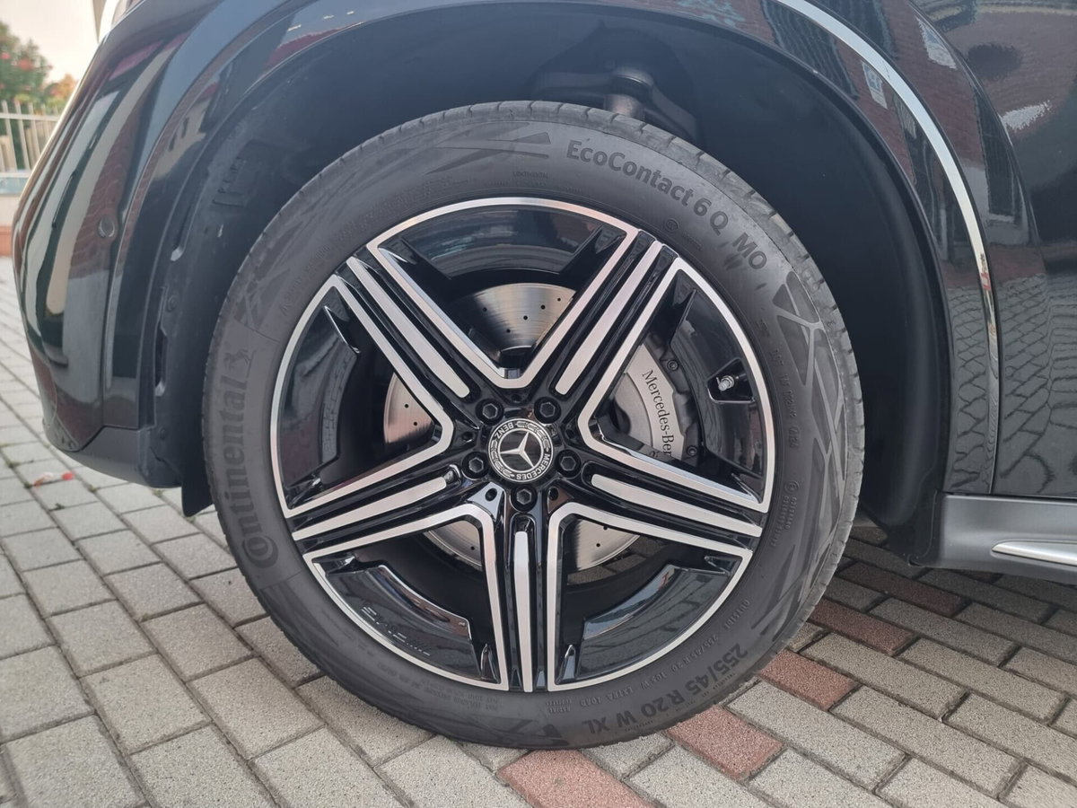 Mercedes-Benz GLC 220 d 4Matic Mild Hybrid AMG Advanced Plus (13)