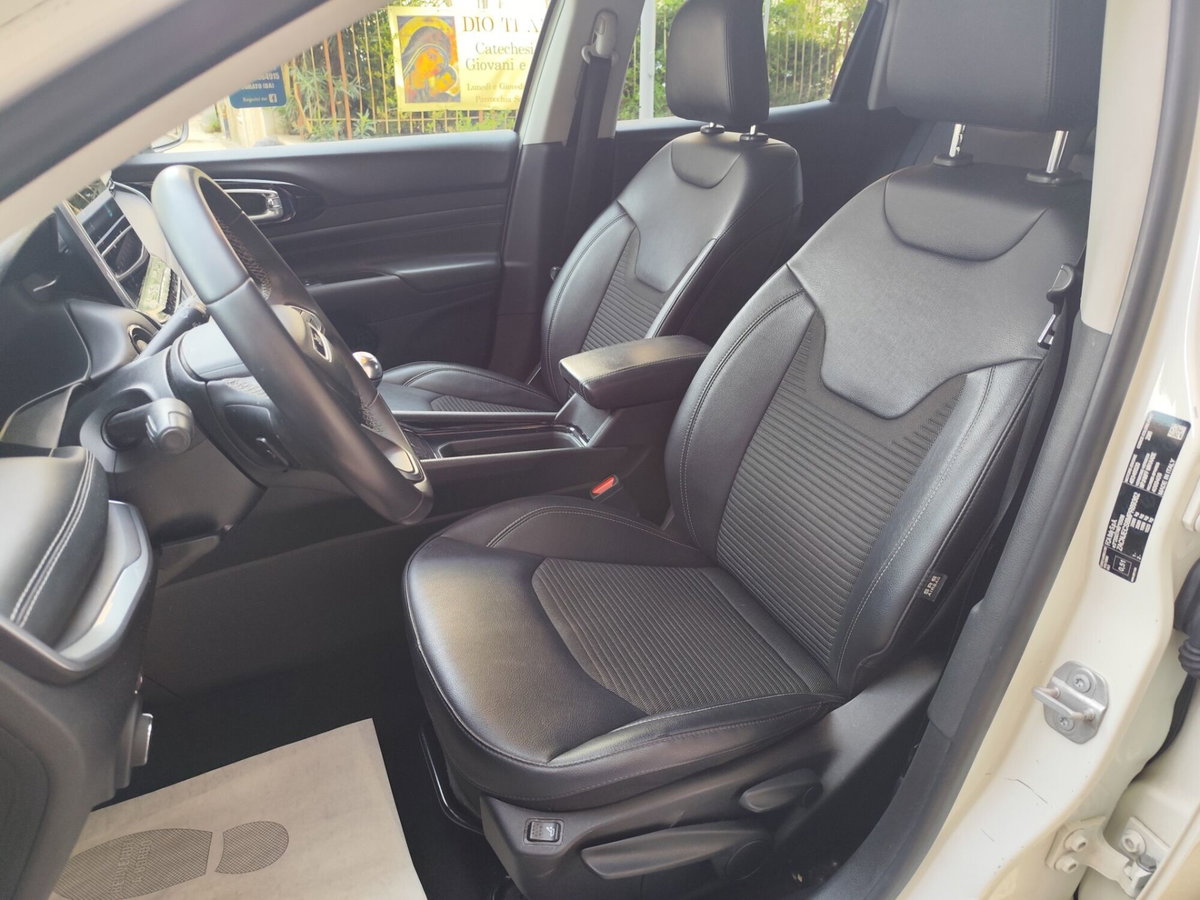 Jeep Compass 1.6 Multijet II 2WD Limited (10)