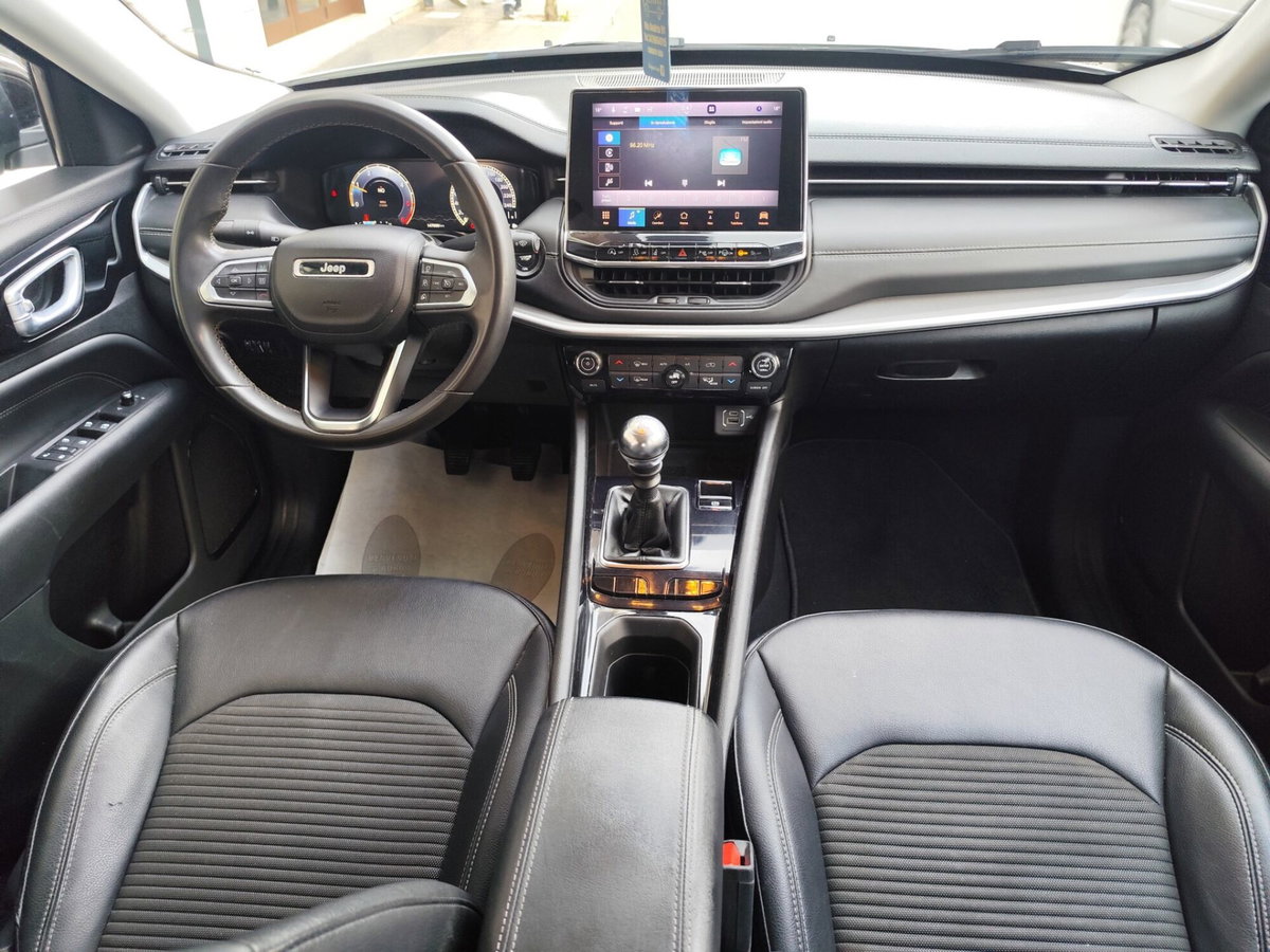 Jeep Compass 1.6 Multijet II 2WD Limited (16)