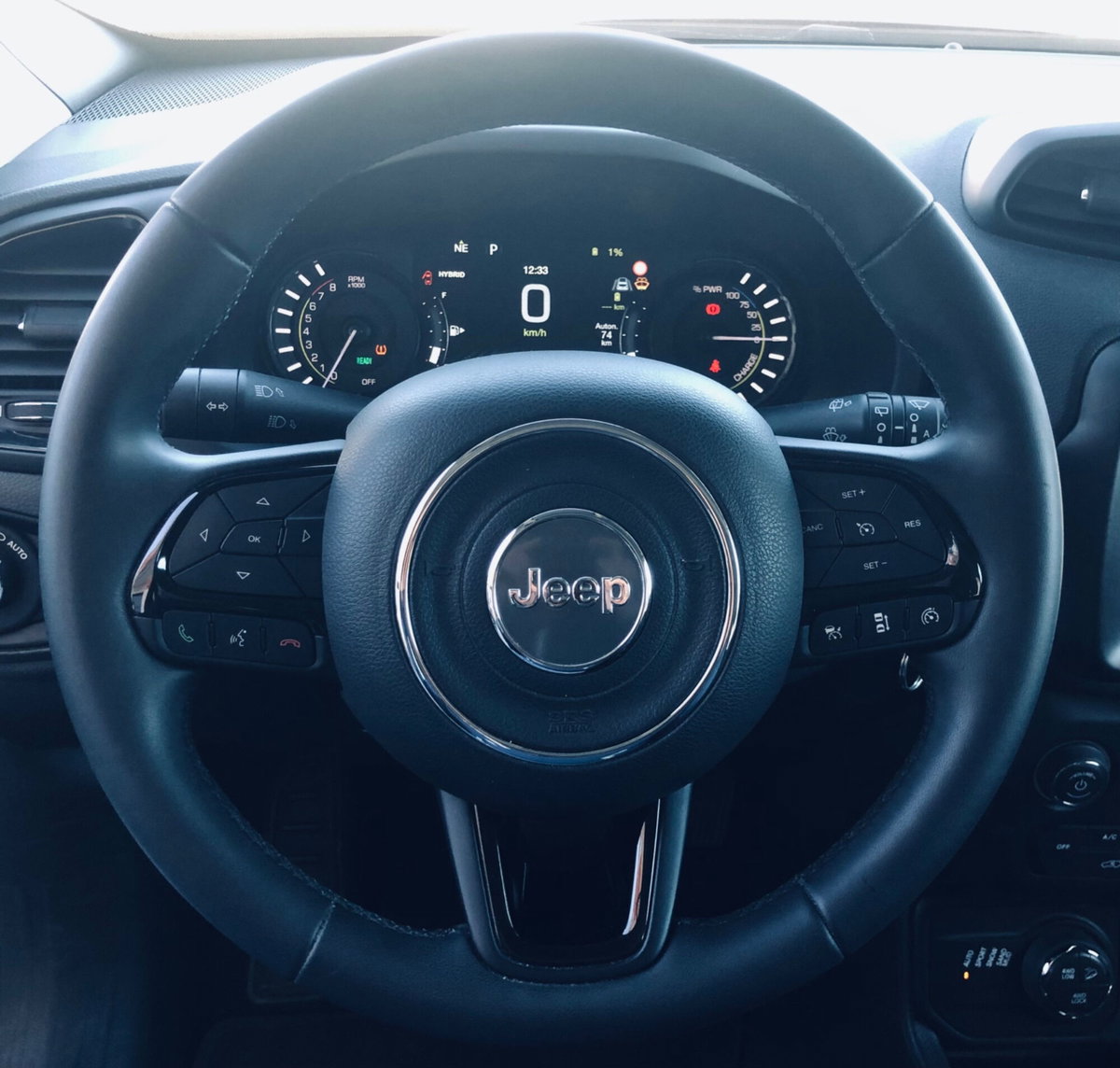 Jeep Renegade 1.3 T4 190CV PHEV 4xe AT6 Limited (12)