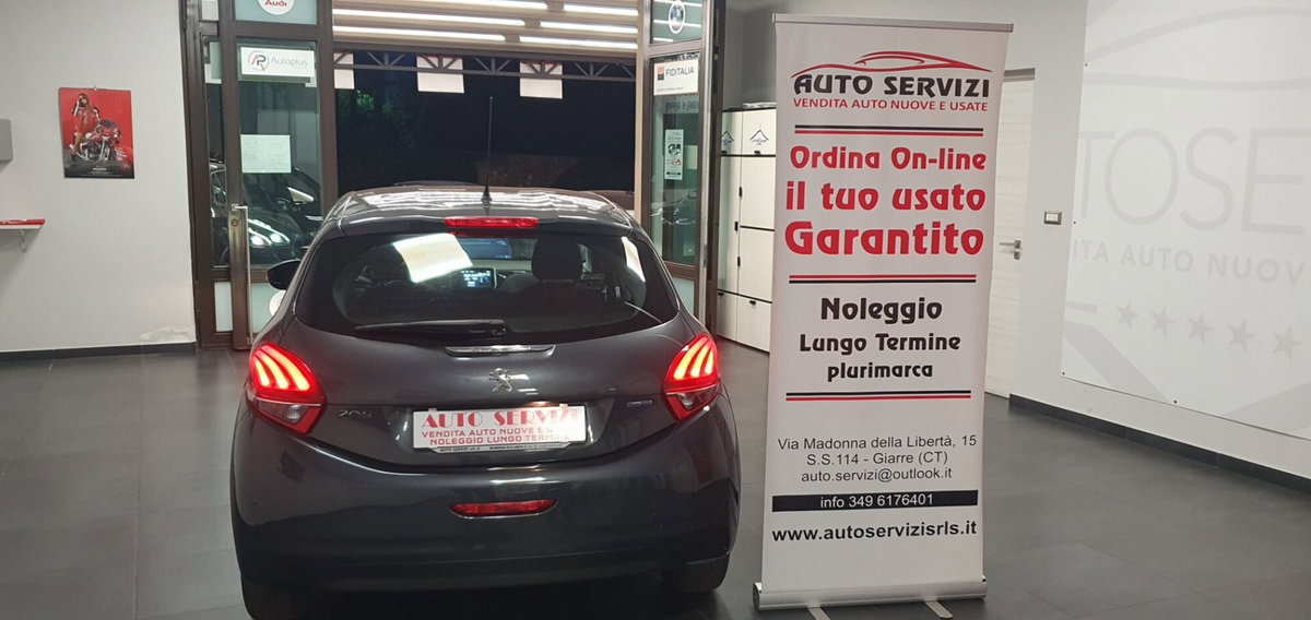 Peugeot 208 75 5 porte Active (12)