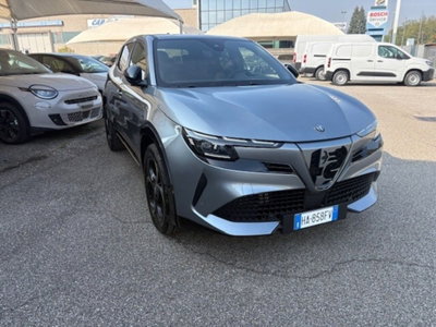 Alfa Romeo Junior 1.2 ibrida Q4 Intensa 145cv edct6 usata
