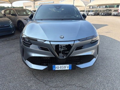 Alfa Romeo Junior 1.2 ibrida Q4 Intensa 145cv edct6 (2)