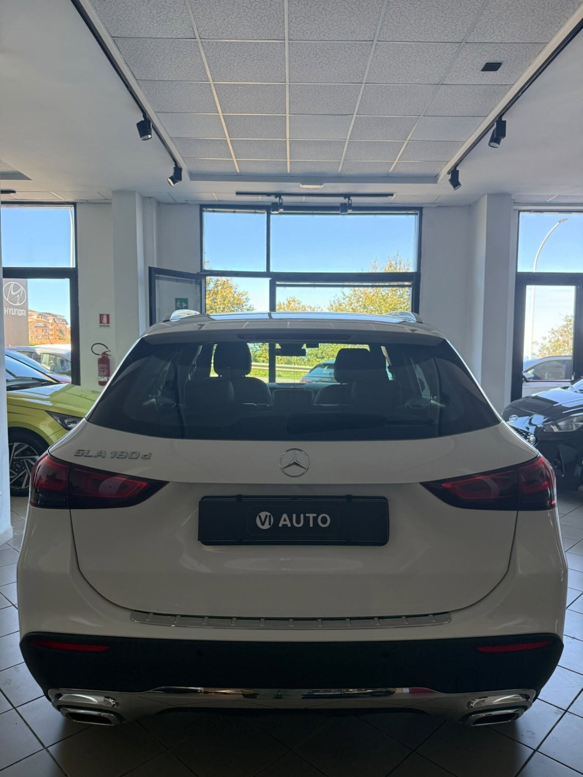 Mercedes-Benz GLA SUV 180 d Automatic Sport Plus (4)