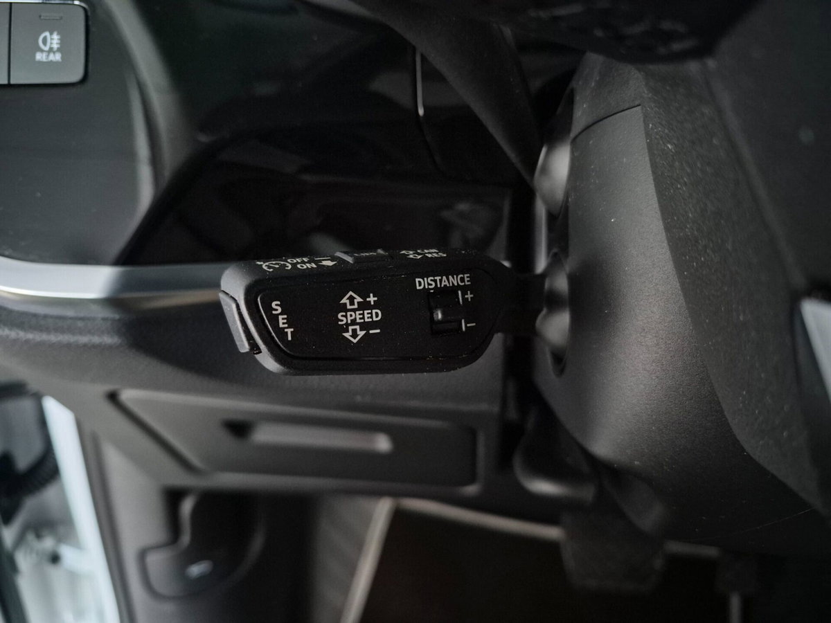 Audi Q3 Sportback 35 TDI quattro S tronic S line edition (16)