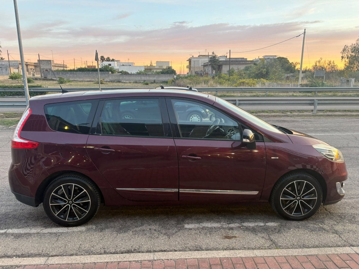 Renault Scenic E-Tech Electric XMod 1.6 dCi 130CV Start&Stop Energy Bose (4)