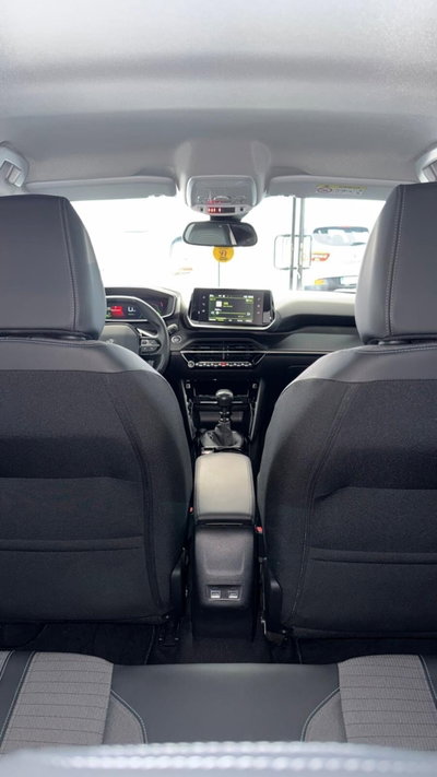 Peugeot 2008 BlueHDi 110 S&S Allure (14)