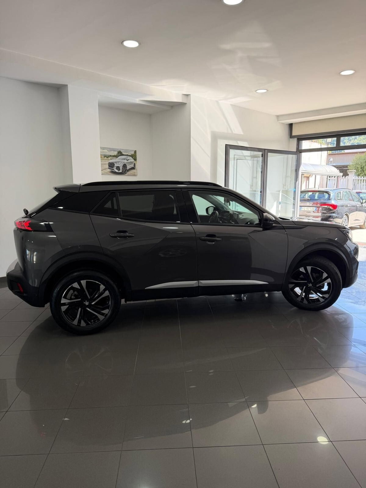 Peugeot 2008 BlueHDi 110 S&S Allure (6)