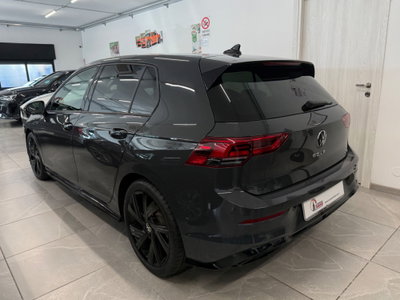Volkswagen Golf 1.5 eTSI 150 CV EVO ACT DSG R-Line (4)