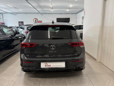 Volkswagen Golf 1.5 eTSI 150 CV EVO ACT DSG R-Line (5)