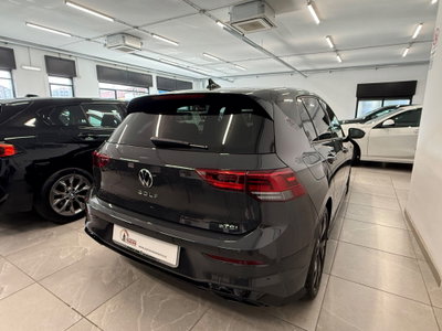 Volkswagen Golf 1.5 eTSI 150 CV EVO ACT DSG R-Line (6)