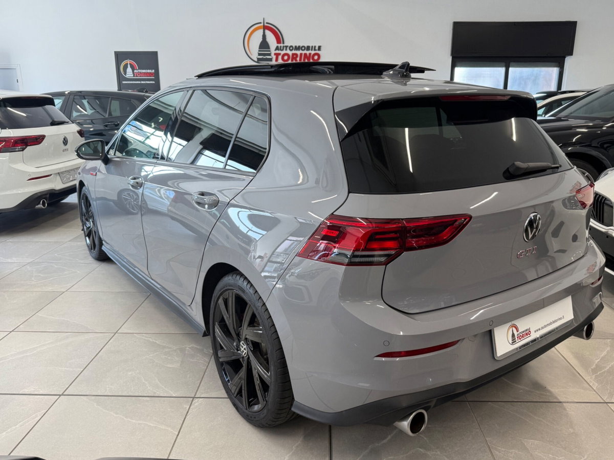 Volkswagen Golf 2.0 TSI GTI (6)