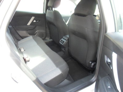 Citroen C4 X 1.2 hybrid You 145cv e-dcs6 (16)