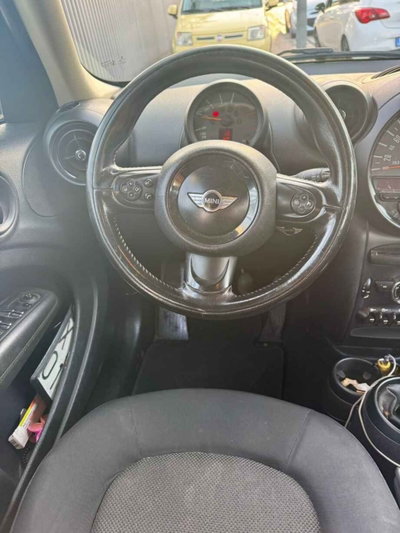MINI Mini Countryman 1.6 Cooper D Countryman (13)