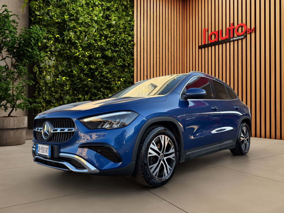 Mercedes-Benz GLA SUV 220 d Progressive Advanced Plus 4matic auto