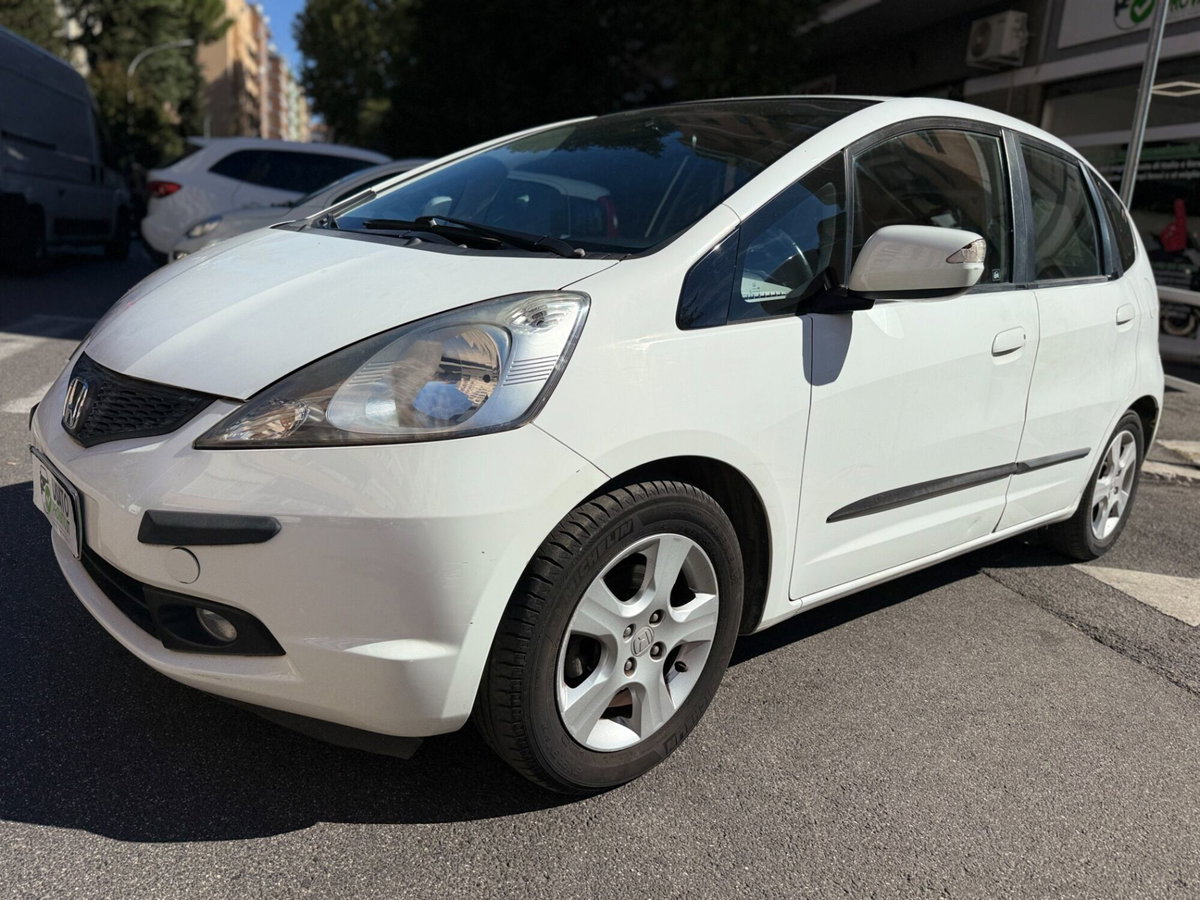 Honda Jazz 1.4 i-VTEC Elegance (3)