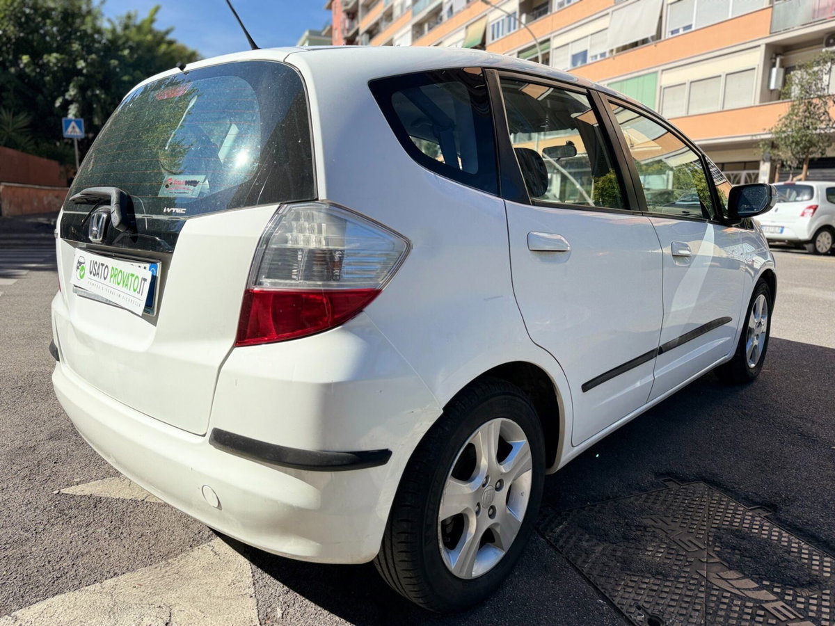 Honda Jazz 1.4 i-VTEC Elegance (7)