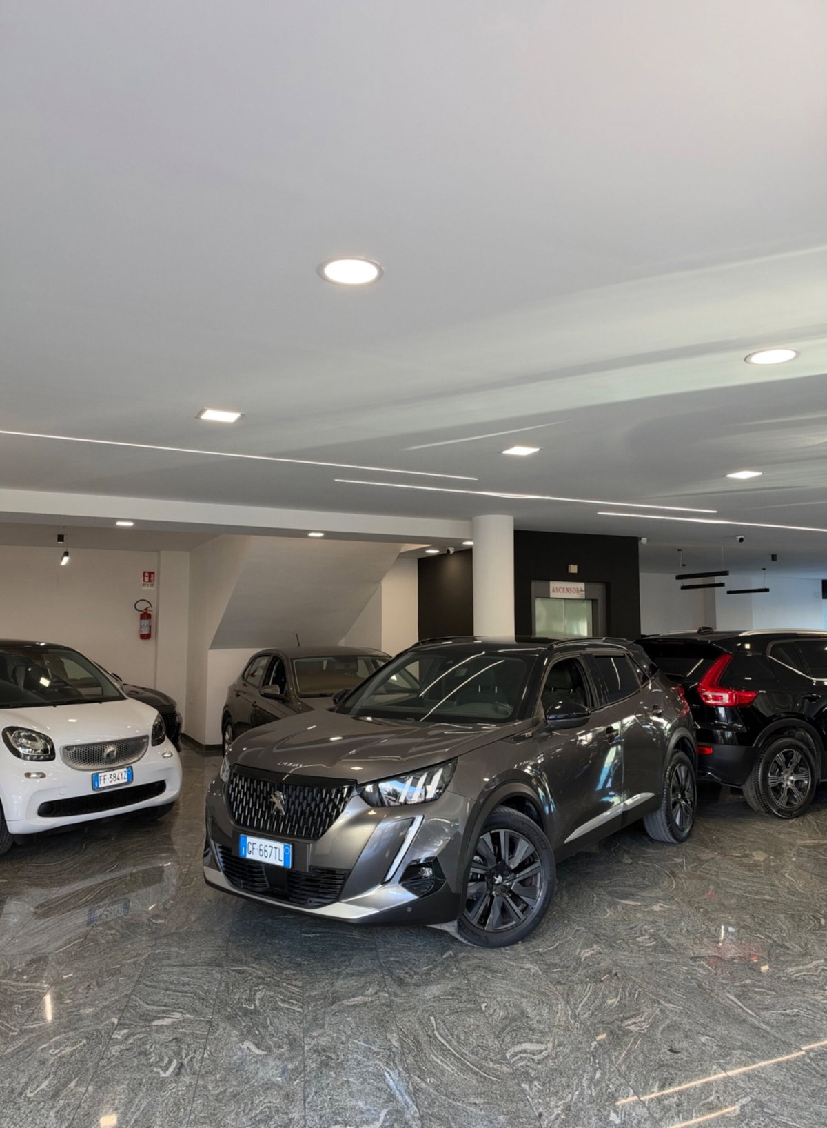 Peugeot 2008 BlueHDi 130 S&S EAT8 GT Pack