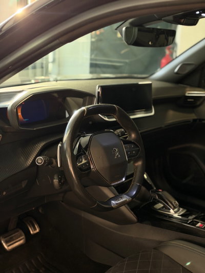 Peugeot 2008 BlueHDi 130 S&S EAT8 GT Pack (7)