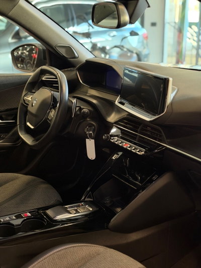 Peugeot 2008 BlueHDi 130 S&S EAT8 Allure Pack (13)