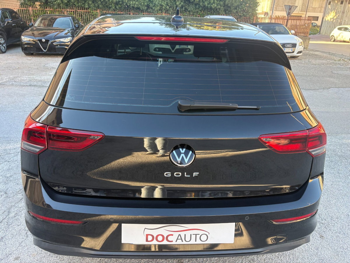 Volkswagen Golf 2.0 TDI SCR Life (5)