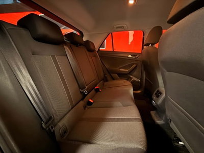 Volkswagen T-Roc 2.0 tdi Life 115cv (10)