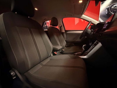 Volkswagen T-Roc 2.0 tdi Life 115cv (4)