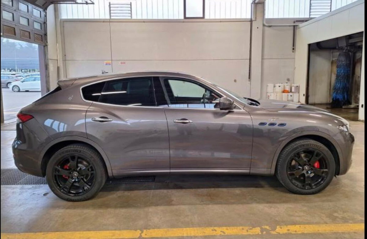 Maserati Levante Levante MHEV 330 CV AWD GT (4)