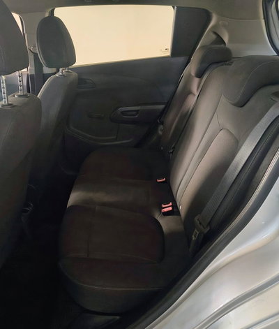 Chevrolet Aveo 1.2 86CV 5 porte LT (15)