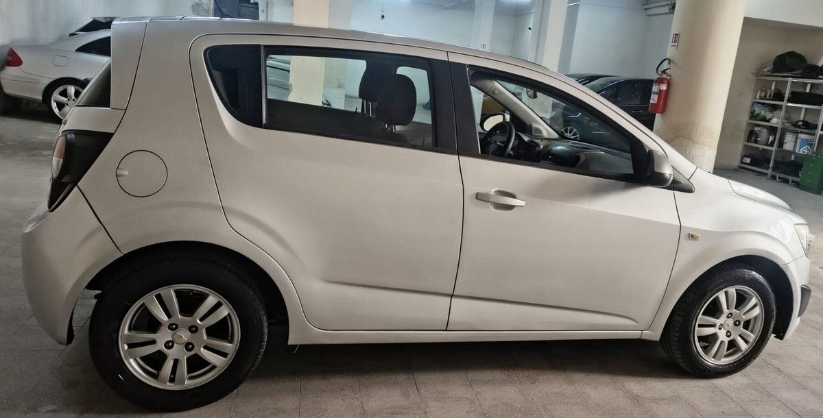 Chevrolet Aveo 1.2 86CV 5 porte LT (3)