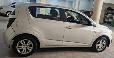 Chevrolet Aveo 1.2 86CV 5 porte LT (3)