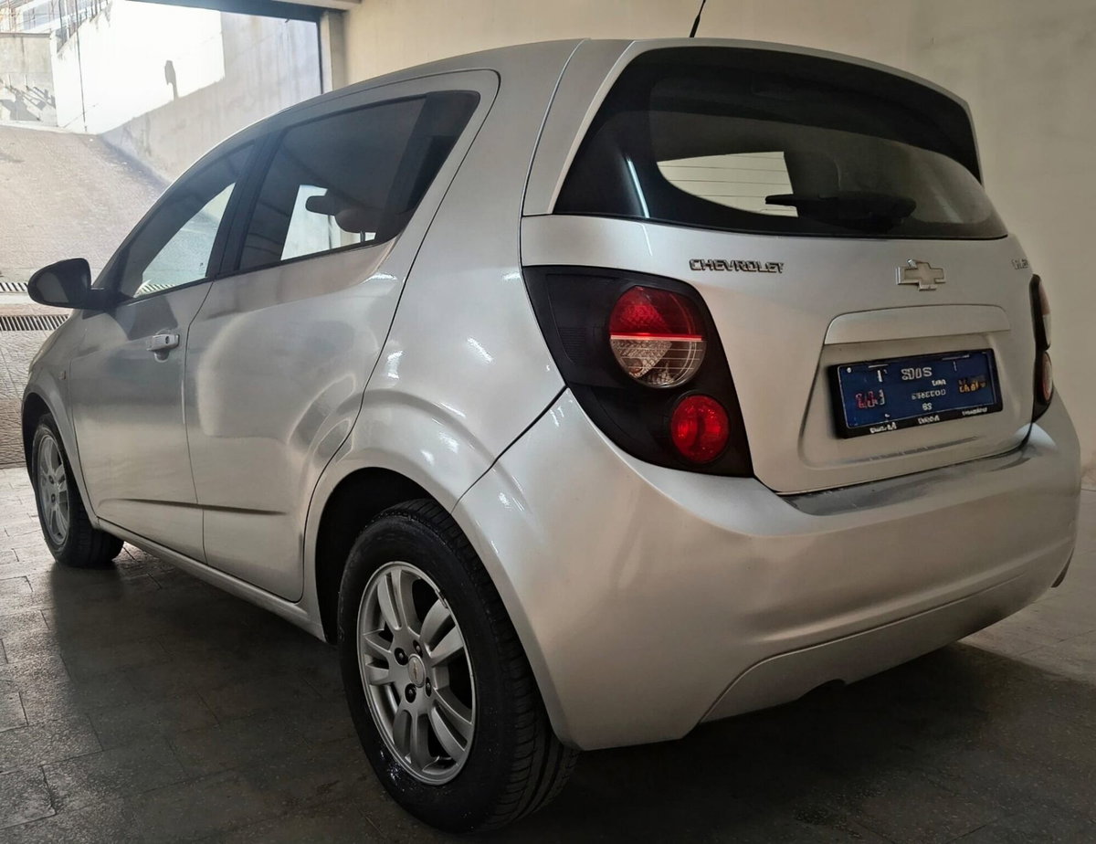 Chevrolet Aveo 1.2 86CV 5 porte LT (5)