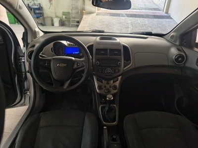 Chevrolet Aveo 1.2 86CV 5 porte LT (7)