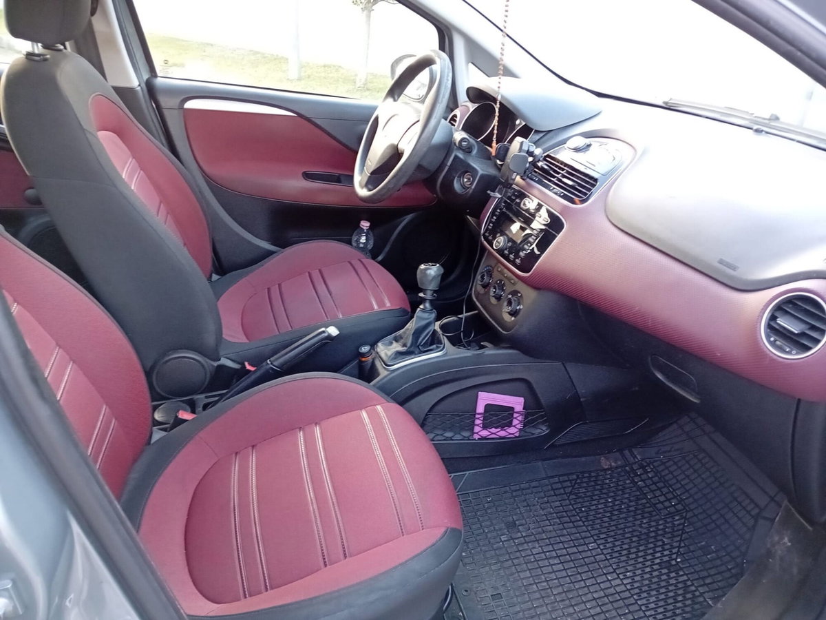 Fiat Grande Punto 1.4 5 porte Active Natural Power (5)