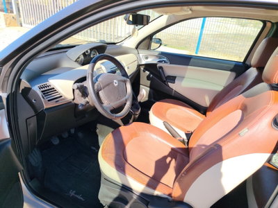 Lancia Ypsilon 1.3 MJT 75 CV Platino (5)