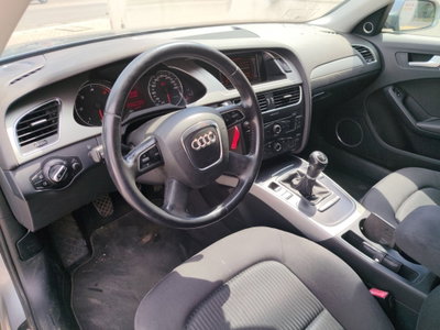Audi A4 Avant 2.0 TDI 143CV F.AP. (7)