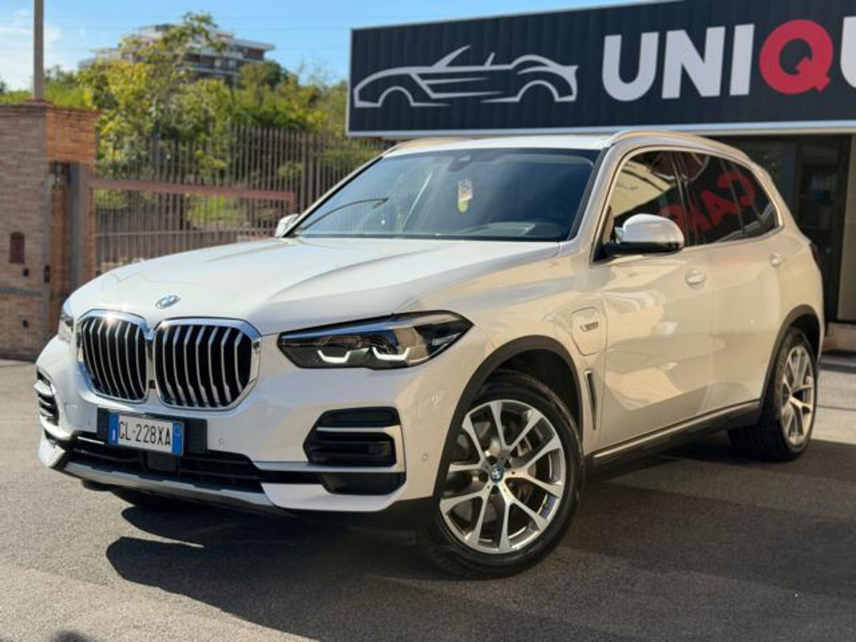 BMW X5 xDrive30d 48V xLine (3)
