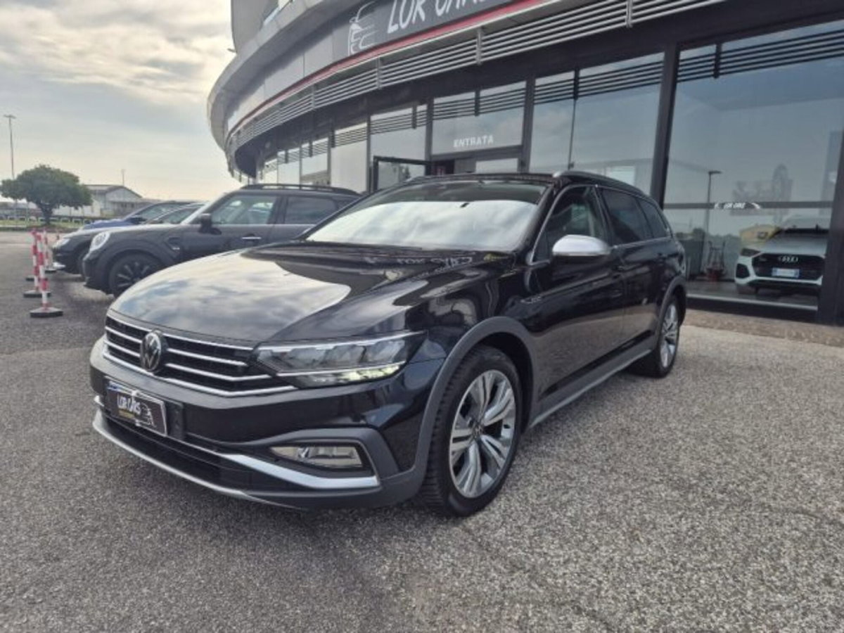 Volkswagen Passat Variant 2.0 TDI SCR 200 CV 4MOTION DSG Executive
