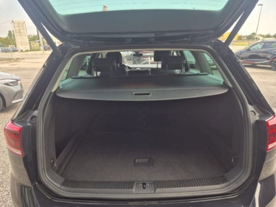 Volkswagen Passat Variant 2.0 TDI SCR 200 CV 4MOTION DSG Executive (10)