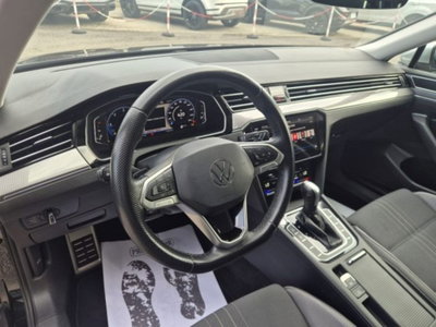 Volkswagen Passat Variant 2.0 TDI SCR 200 CV 4MOTION DSG Executive (12)