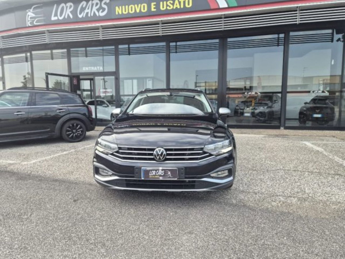 Volkswagen Passat Variant 2.0 TDI SCR 200 CV 4MOTION DSG Executive (2)