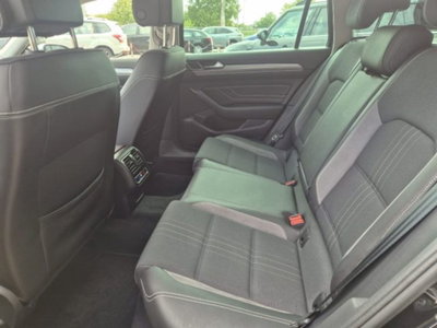 Volkswagen Passat Variant 2.0 TDI SCR 200 CV 4MOTION DSG Executive (9)