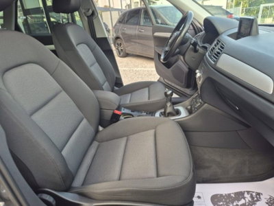 Audi Q3 2.0 TDI 120 CV Business (14)